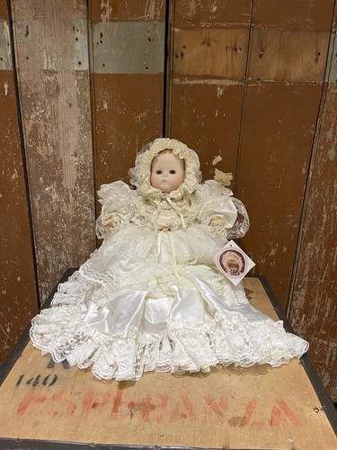 Collectable angelina doll - collectable,