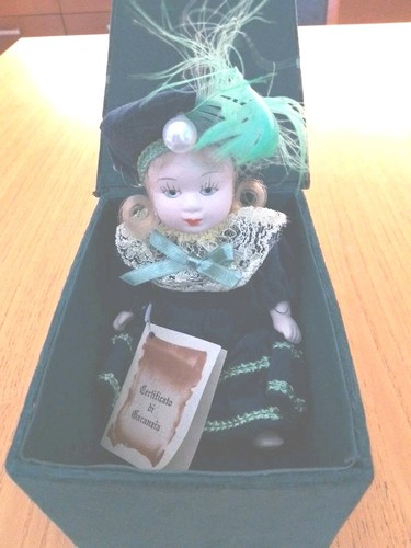 Bambola porcellana vintage - bambola,