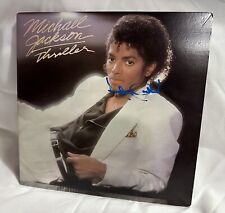 Copertina album thriller firmata Michael Jackson