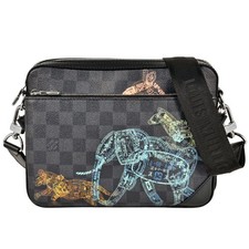 Louis Vuitton Trio Borsa a
