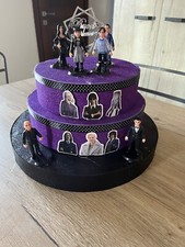 Torta finta mercoledì Addams