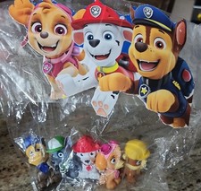 paw patrol 5 cake toppers or