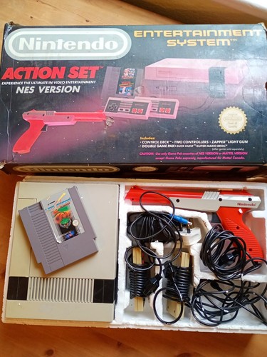 Nintendo action set console - nintendo,
