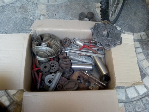 Stock ricambi per - ricambi, benelli