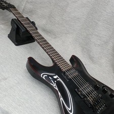 SCHECTER DIAMOND SERIES BLACK