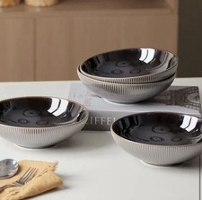 Set 4 Pz Piatti Di Design