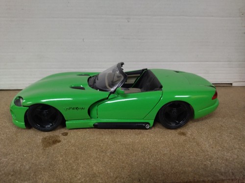 Dodge viper green 1 - green, 1:18