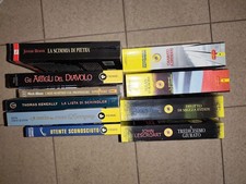 Lotto blocco STOCK di 10 libri