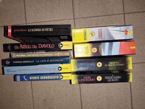 Lotto blocco stock libri - 10,