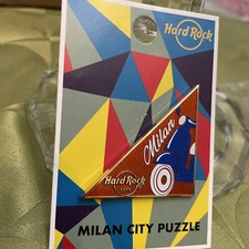 Spilla Puzzle Nuova In Card Hard Rock Cafe MILANO Città SCOOTER BIKE LE 200 ESAURITA
