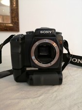 Fotocamera Sony Alpha100-A100 con obiettivo 18-70 e obiettivo 75-300 è flesh 