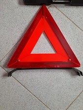 TRIANGOLO EMERGENZA PER AUTO