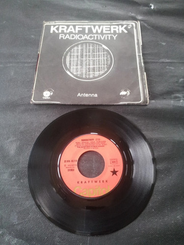 Kraftwerk - -,