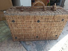 Cestino In Vimini Pic Nic Anni '60 Vintage con piatti forchette ecc.