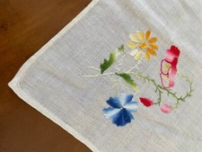 tovaglia VINTAGE ricamata a