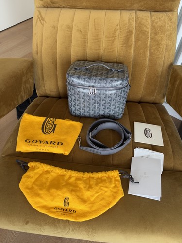 Goyard muse vanity con - goyard,