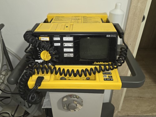 Defibrillatore semiautomatico - defibrillatore,