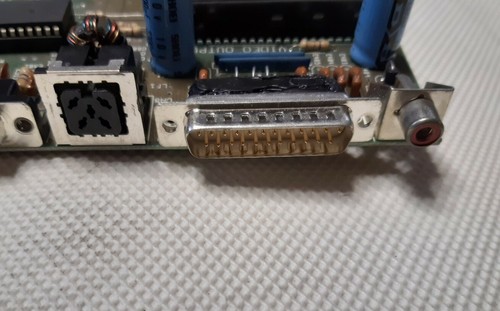 Amiga 500 600 1200 2000 - 600, 3000