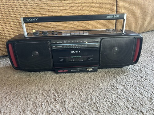 Sony radio cassette - radio, cassette-corder