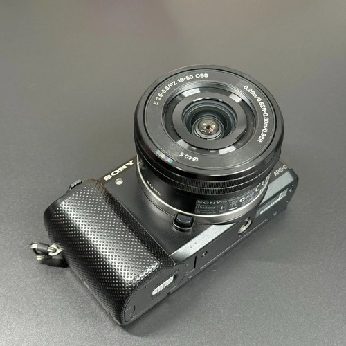 Sony alpha a5000 - alpha,