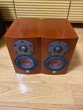 Coppia diffusori compatti da