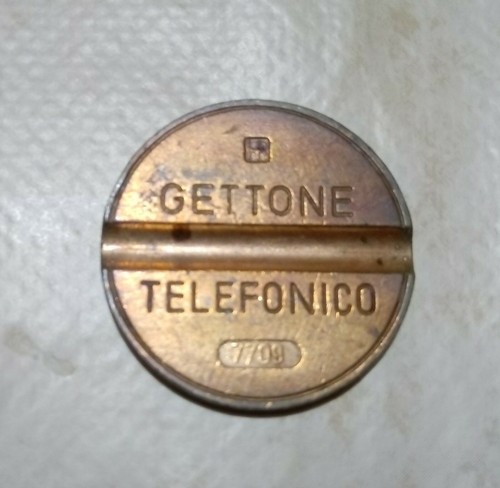 Gettone telefonico con - gettone,