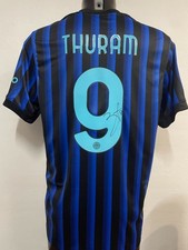 MAGLIA HOME EUROPA "THURAM 9" AUTOGRAFATA FIRMA SINGOLA FC INTER 2025/2026