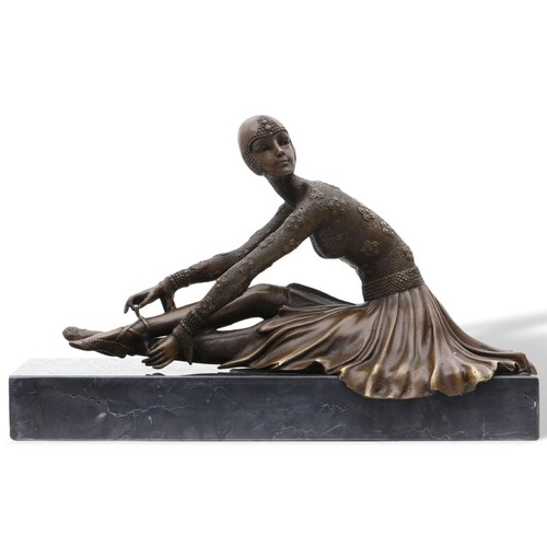 Scultura bronzo danzatrice - in,