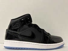 Nike Air Jordan 1 Mid Black