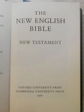 THE NEW ENGLISH BIBLE New Testament Oxford Cambridge University Press 1961 libro