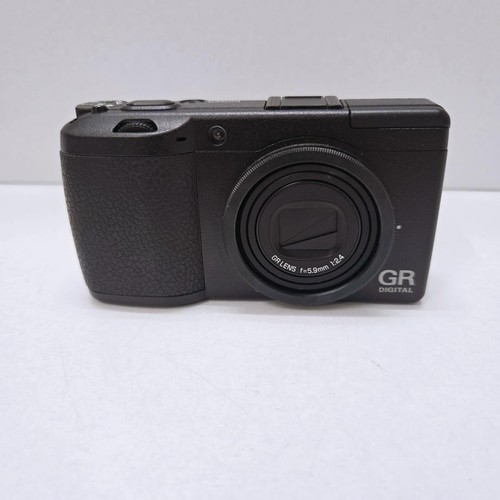 Fotocamera digitale compatta