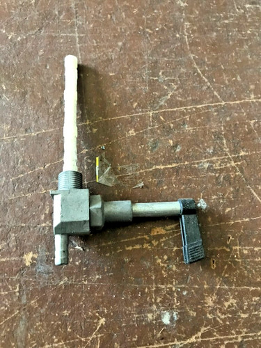 Rubinetto serbatoio benzina