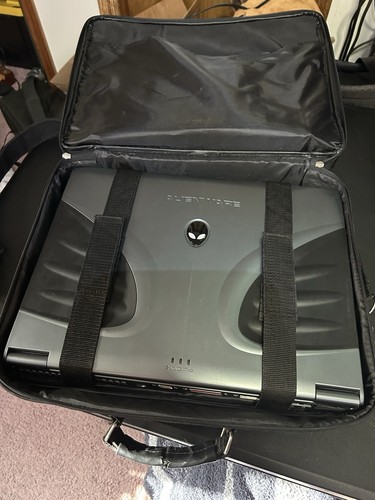 Alienware d9t m7700 - alienware, /