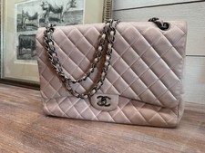 CHANEL Jumbo Rosa Borsa a