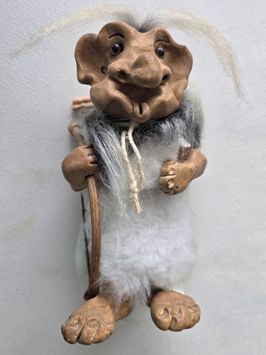 Freccia arco troll cacciatore