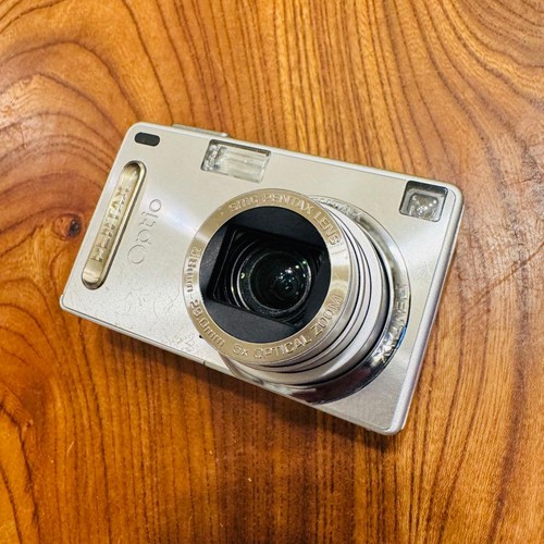 Fotocamera digitale compatta