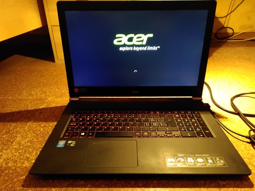 Acer aspire nitro - v, 17