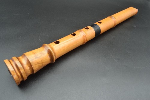 Antico strumento flauto - strumento, a
