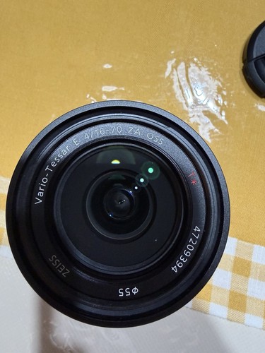 Sony zeiss f4 - zeiss, oss