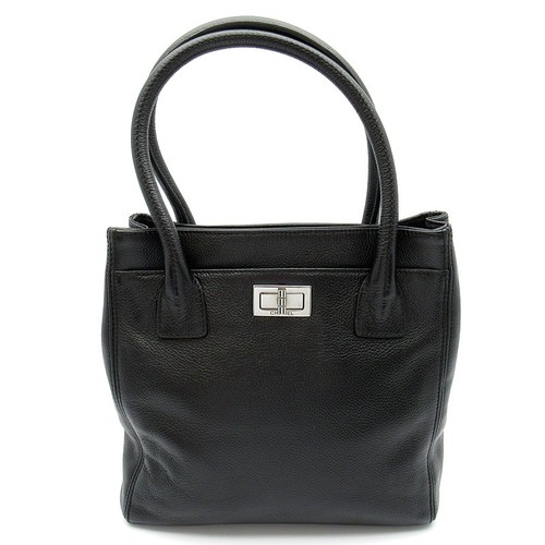 Chanel executive small - 2.55,