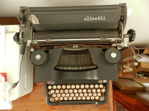 Macchina scrive epoca - d',