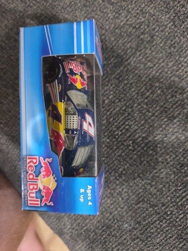 Kasey kahne 2011 red - 2011, bull