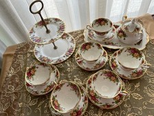 "OFFERTISSIMA" OTTIMO USATO 6 TAZZE DA TE CON SOTTOPIATTI, ZUCCHERIERA E VASSOIO