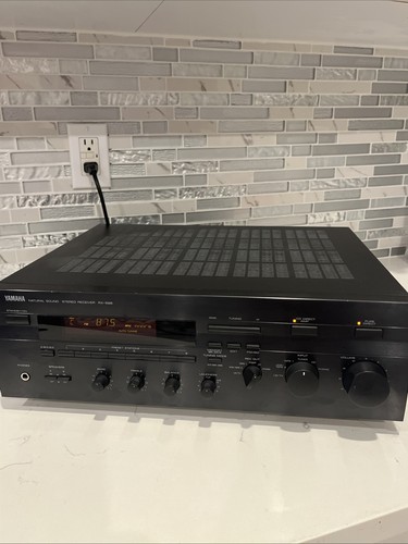 Yamaha stereo reciever 596 - stereo, rx-596