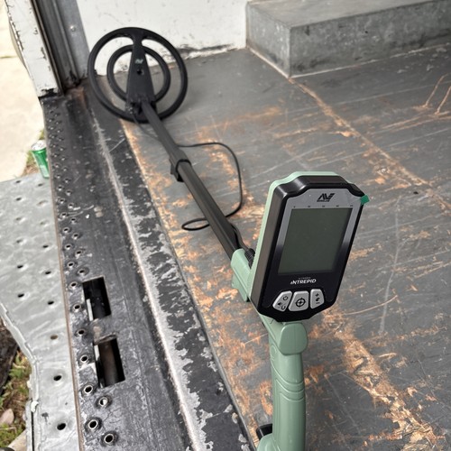 Minelab terra metal detector - minelab,