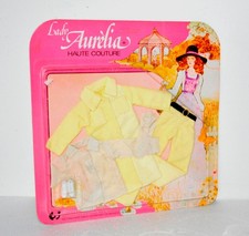 Rare tenue poupée lady - rare!,