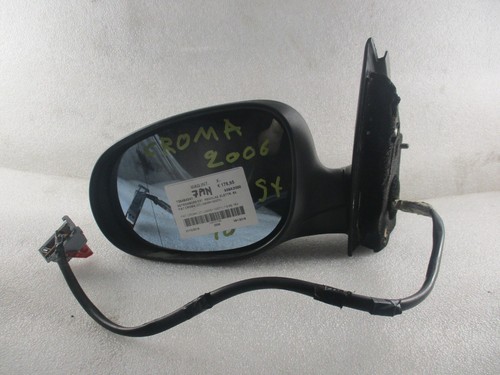 Ricambi usati specchietto - ricambi,