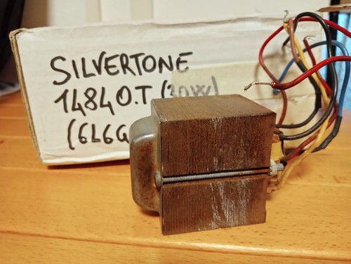 Silvertone 1484 output