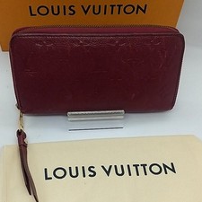 Louis Vuitton Zippy Wallet