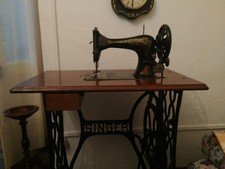 macchina da cucire singer antica
